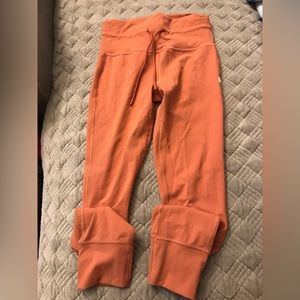 Women's Vuori Daily Leggings * Read*